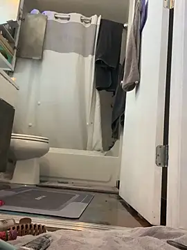 Texxaspearl online show from 10.25.25