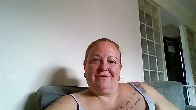 prettysexy2711 online show from 10.07.25