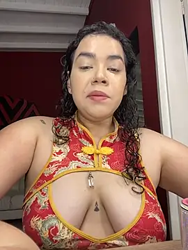 krisstenSantos online show from 11.14.25