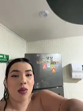 krisstenSantos online show from 03.06.26