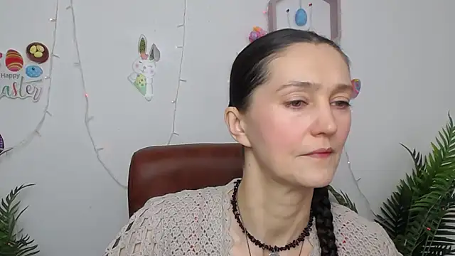 TayaFinch online show from 04.12.26