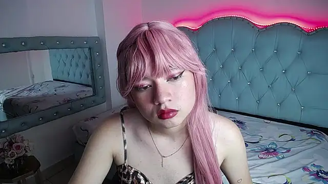 Snapshot of Cordelia_Perlman chatting on 10.17.25 Cordelia Perlman online show from 10.17.25