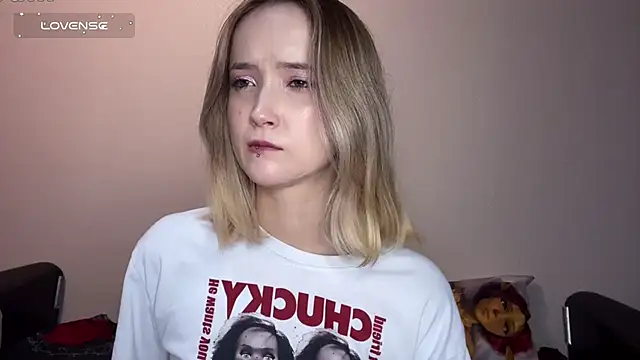 Snapshot of SoftcoreAlly chatting on 10.14.25 SoftcoreAlly online show from 10.14.25