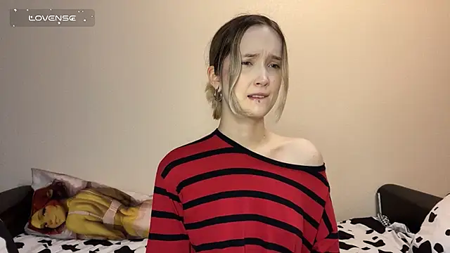 Snapshot of SoftcoreAlly chatting on 11.10.25 SoftcoreAlly online show from 11.10.25