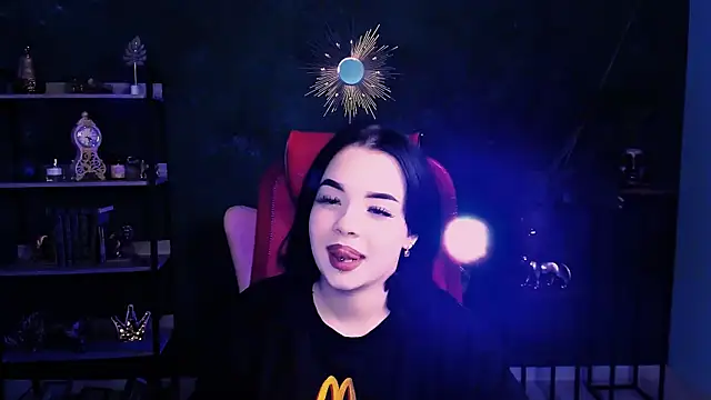 leslierowe  online show from 09.23.25