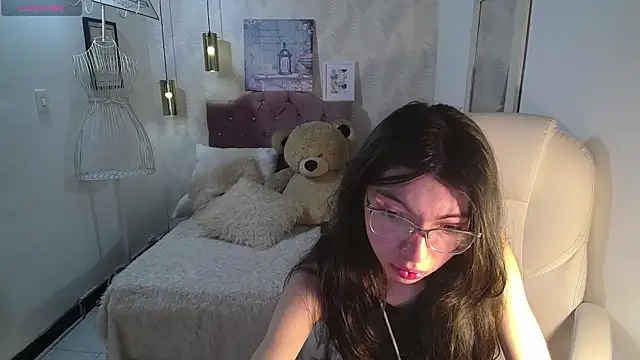 alllyson  online show from 11.05.25