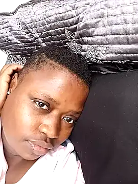 lady-zeei online show from 10.03.25