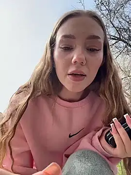 MilaMoone online show from 03.19.26