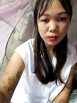 Snapshot of Tary_toot chatting on 10.17.25 Tary toot online show from 10.17.25