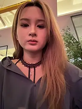 yuki june online show from 04.15.26