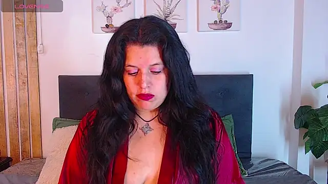 Snapshot of Andrea_secret_ chatting on 10.04.25 Andrea secret online show from 10.04.25