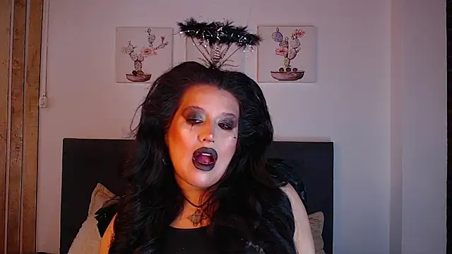 Snapshot of Andrea_secret_ chatting on 10.25.25 Andrea secret online show from 10.25.25