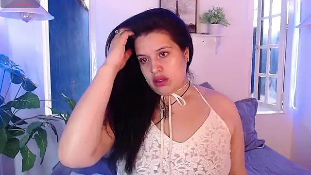 Andrea secret  online show from 12.22.25