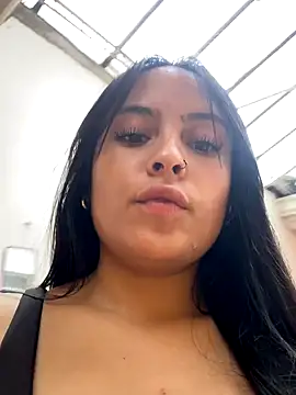 Karla 1-2 online show from 10.17.25