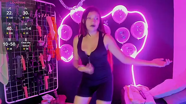 Snapshot of Mistress_Megan_BDSM chatting on 10.01.25 Mistress Megan BDSM online show from 10.01.25