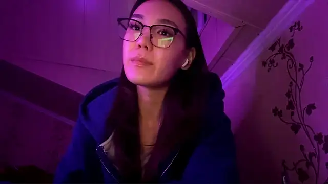 marry dreams online show from 10.18.25