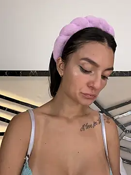 MiaKane99 online show from 03.18.26