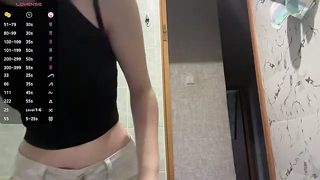 MargarettNewbie online show from 10.17.25