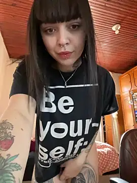 ravenadark online show from 09.16.25