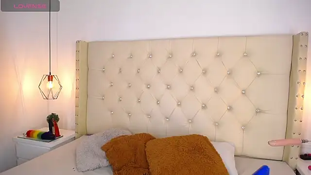 bycandy  online show from 12.01.25