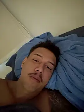 maicon9339 online show from 10.27.25