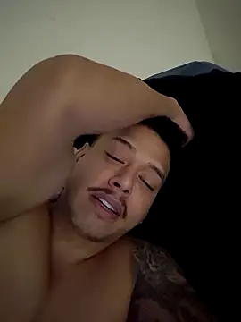 maicon9339 online show from 10.29.25