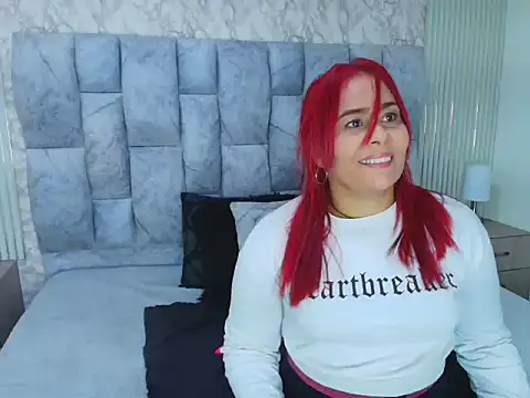 Snapshot of sofiagutierrez__ chatting on 10.03.25 sofiagutierrez online show from 10.03.25