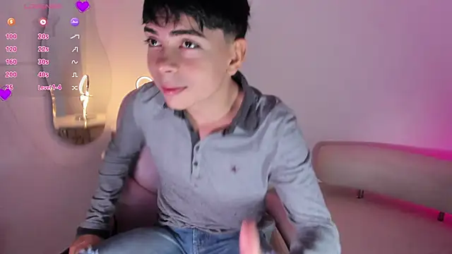 Snapshot of Peter_chase chatting on 09.30.25 Peter chase online show from 09.30.25