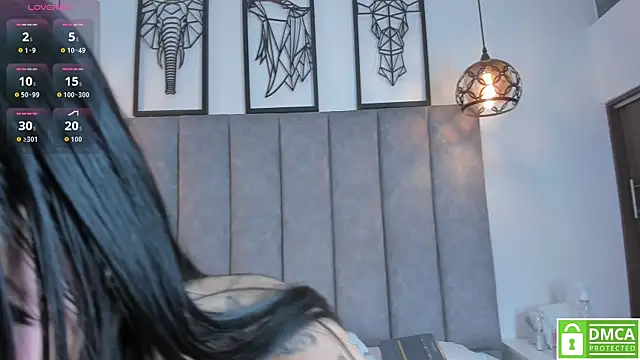 Snapshot of Scarlet__Jones_ chatting on 02.10.26 Scarlet Jones online show from 02.10.26