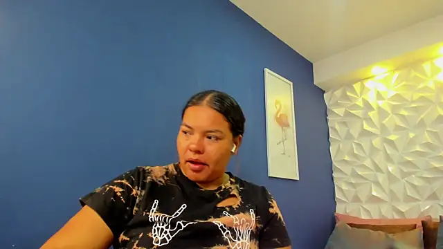 freya cole  online show from 10.17.25