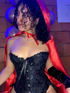 K Licious online show from 10.31.25