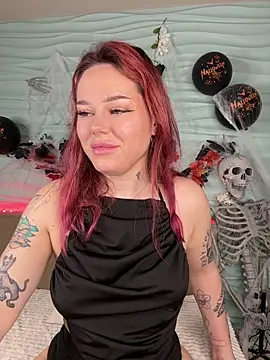 EvaNude- online show from 10.31.25