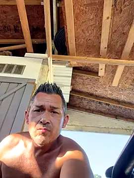 countryboi2002 online show from 10.01.25