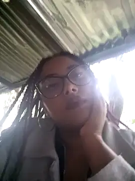 Snapshot of Ebony-Goddess19 chatting on 10.28.25 Ebony-Goddess19 online show from 10.28.25