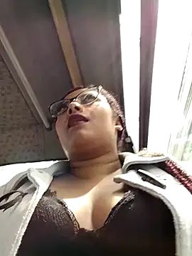 Snapshot of Ebony-Goddess19 chatting on 11.14.25 Ebony-Goddess19 online show from 11.14.25