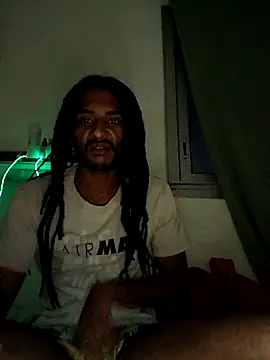 Snapshot of Mikaaa97 chatting on 10.06.25 Mikaaa97 online show from 10.06.25