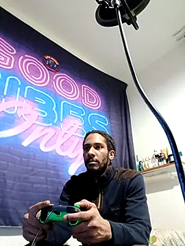 Mikaaa97 online show from 02.22.26