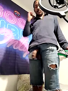 Mikaaa97 online show from 03.21.26