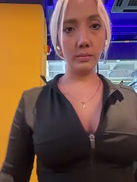 Isa klein online show from 10.08.25