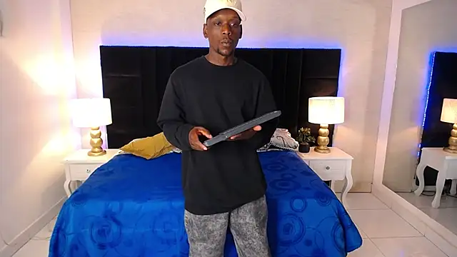 SkylerBigxxx online show from 04.16.26