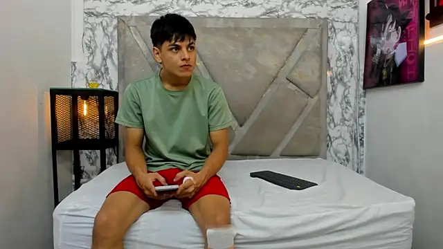 Logan Jhonson online show from 11.01.25