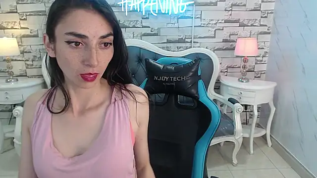 Maily a  online show from 09.23.25