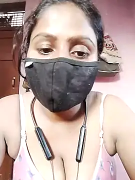 Jasmine Januja online show from 09.23.25