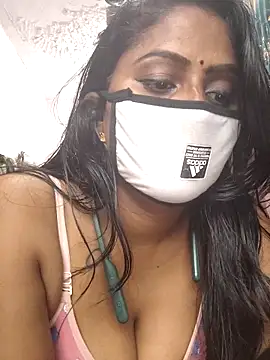 Jasmine Januja online show from 11.01.25