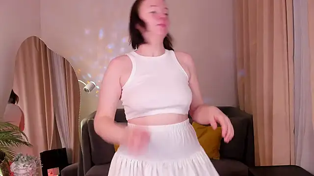 Sophi X online show from 10.22.25