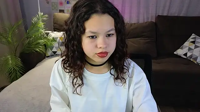 moco choco online show from 10.31.25