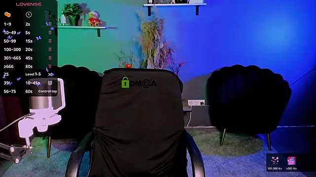 casey meow  online show from 10.18.25