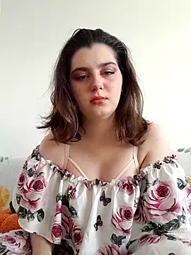 Luna Moody online show from 09.27.25