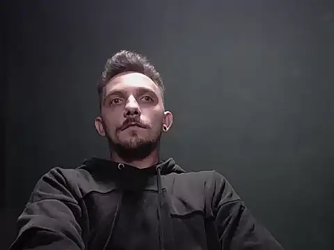 Snapshot of guesswhatbitch chatting on 09.30.25 guesswhatbitch online show from 09.30.25