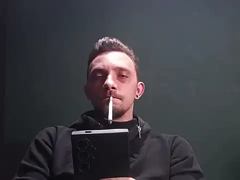 Snapshot of guesswhatbitch chatting on 11.13.25 guesswhatbitch online show from 11.13.25